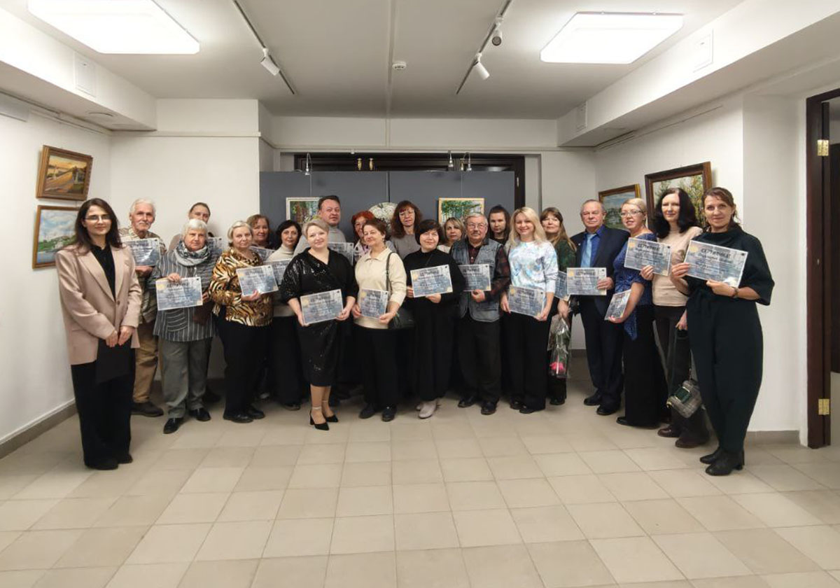 21 ноября в стенах Торгового корпуса N1 состоялось долгожданное открытие третьей выставки творческого объединения художников-любителей «АртПодвижники».