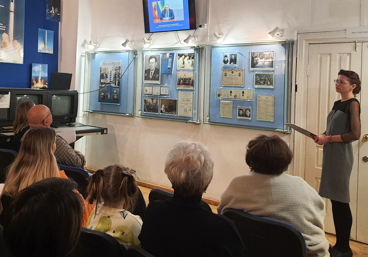 2 ноября в Касимовском историко-культурном музее-заповеднике состоялось мероприятие «Барышев В.М. Конструктор технических комплексов. Тоже наш», посвящённое известному земляку.