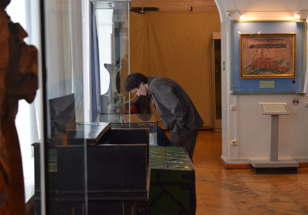 Историко-культурный музей-заповедник посетили студенты Российского университета дружбы народов.