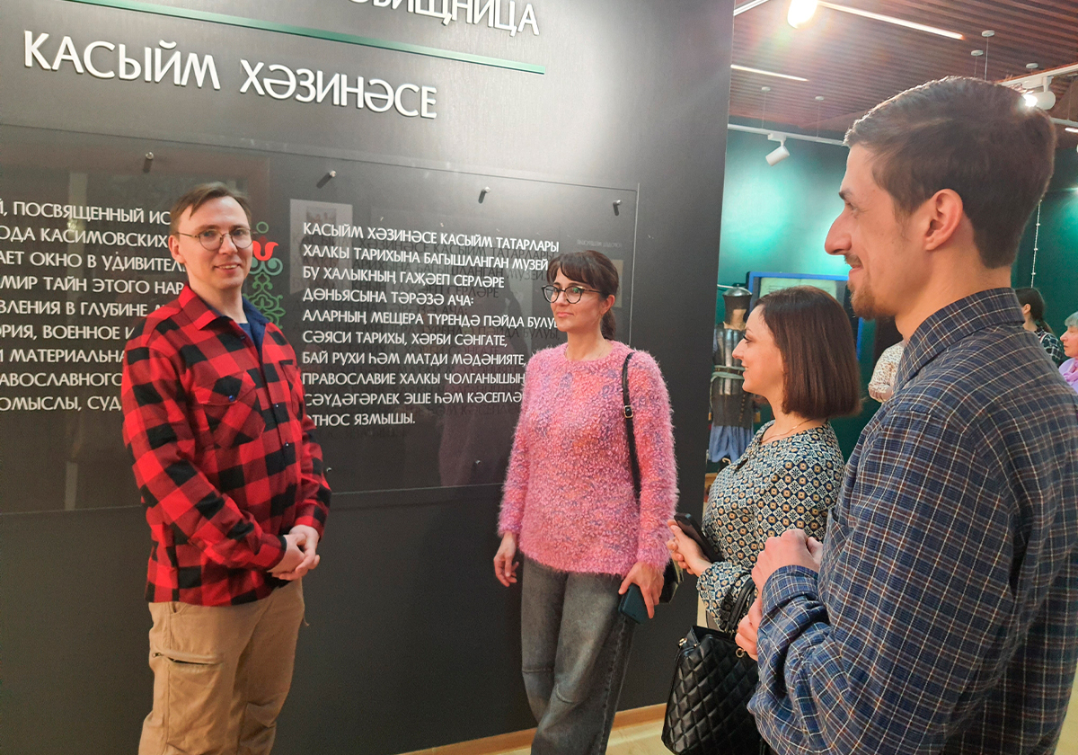 Сотрудники историко-культурного музея-заповедника посетили новое музейно-выставочное пространство «Касимовская сокровищница»